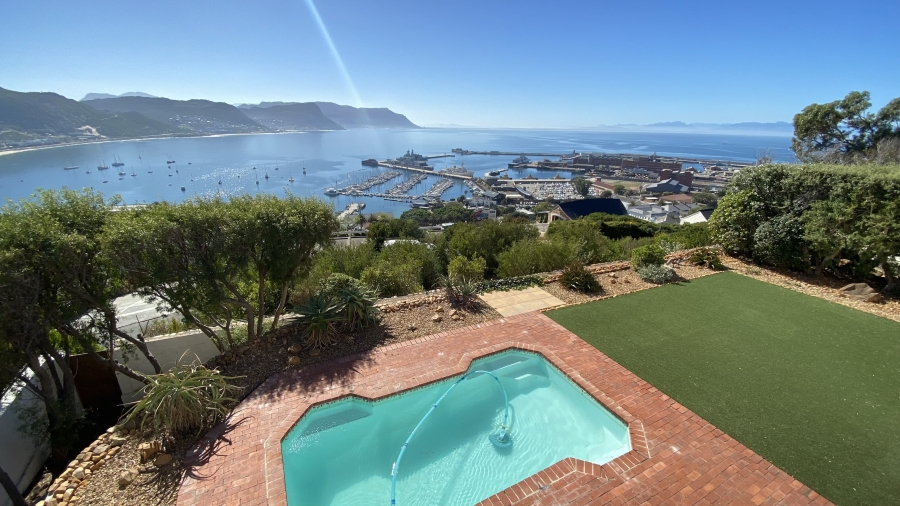 5 Bedroom Property for Sale in Simons Kloof Western Cape